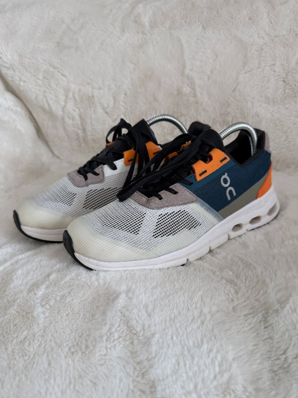 ON CLOUD Women's Cloudrift Breathable Walking Ivory/Storm Sneaker Size: 9.5 - Picture 4 of 15